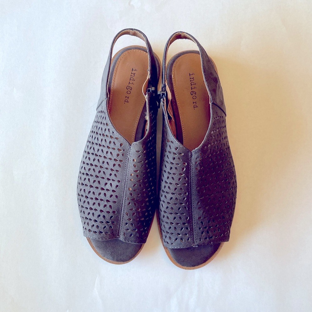🍂EUC, Black Sandals